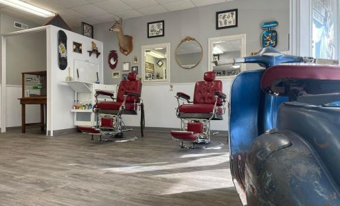 Washington St. Barber Shop 117 S Washington St, Jerseyville Illinois 62052