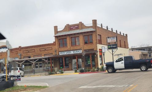 Barbour Carroll S 119 N Front St, Cotulla Texas 78014