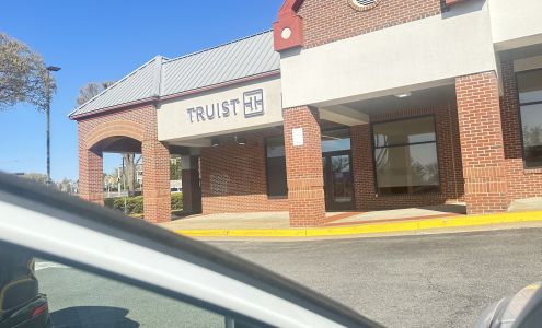 Truist Centreville