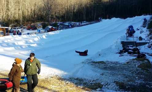 Jonas Ridge Snow Tubing Park Newland