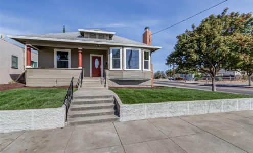 VASQUEZ BOOKKEEPING & TAX