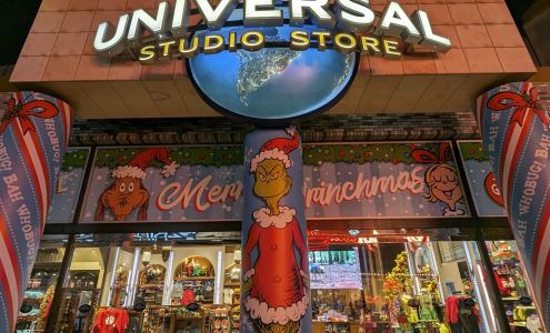 Universal Studio Store