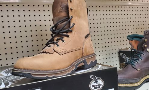 Farmer's Cooperative Market Leroy