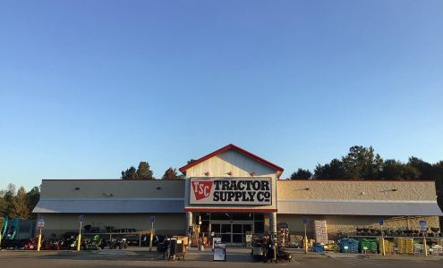 Tractor Supply Franklinton