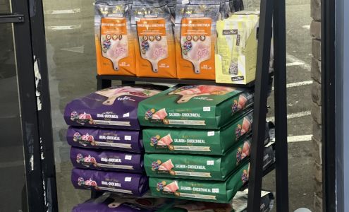 Top Dog Pet Store South Gate