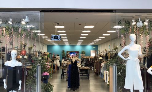 Kara Fashions Lake Grove