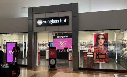 Sunglass Hut