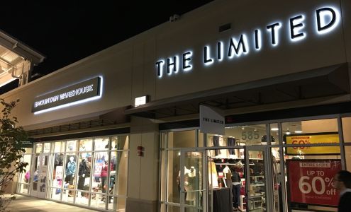 Mountain Warehouse