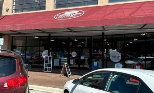 Lindy's Furniture Outlet and Clearance Center