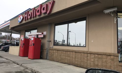 Holiday Wine & Spirits