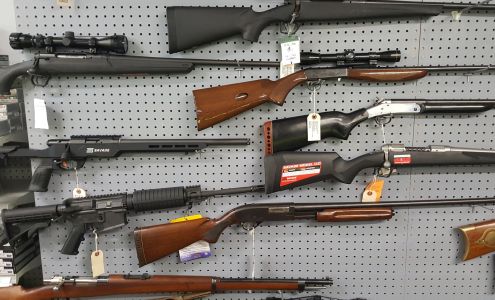 Long's Guns and Ammo