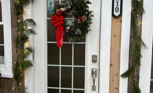 The Barn Boutique & Gifts