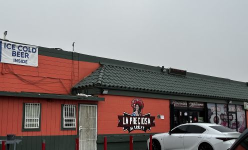 LA PRECIOSA MARKET Delano