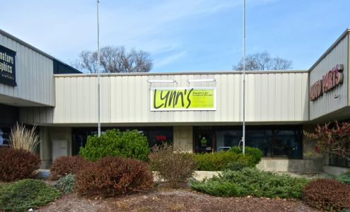 Lynn's of Madison