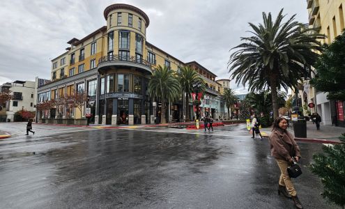 Kitchen Nail Bar - Santana Row