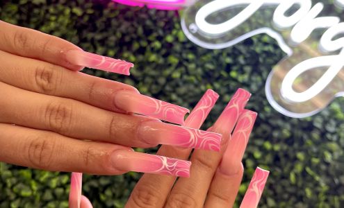 Da'Mills Nails Palace