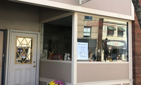 Elizabeth Schiralli CPA 91 N Main St, Wellsville New York 14895