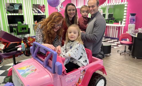 Sharkey's Cuts For kids - Cornelius, NC