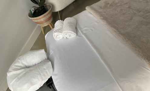 Sama Professional Massage 5901 SW 74th St suite 218, South Miami Florida 33143