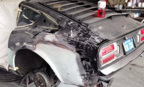 Ron's Auto Body & Paint