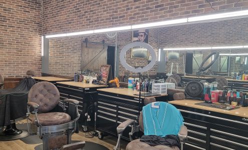 Capones X Barbershop10