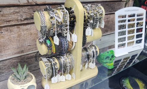 Random Ink 900 W Sunrise Blvd, Fort Lauderdale Florida 33311