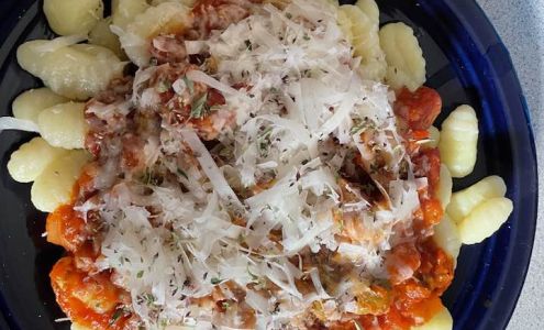 J & D Enterprises 520 F St, Forks Washington 98331