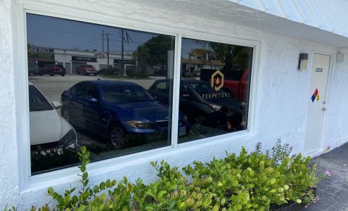 Perpetual Paint Supplies - Pompano Beach