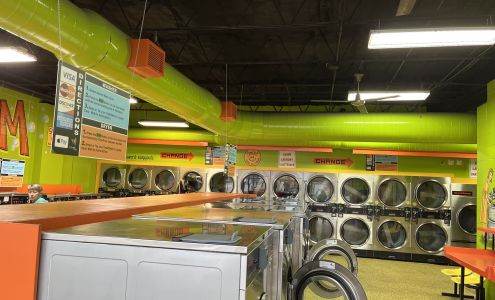 Soapy Sudz Laundry