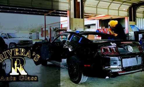 Rivera's Auto Glass