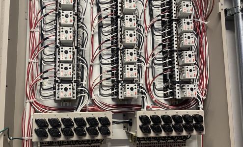 The Central Electric Company of CNY 2442 NY-13, New Woodstock New York 13122