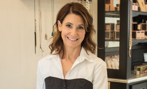 Stacie Ruiz Hairstylist