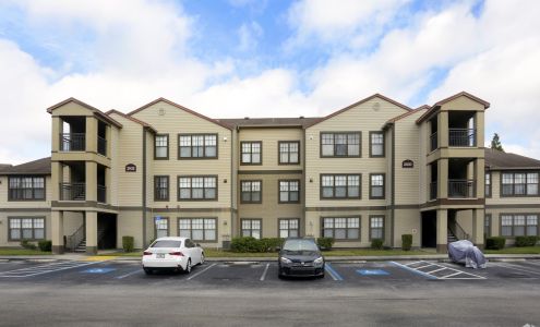 Brandon Crossing Apartments