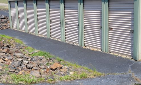 U Lock it Mini Storage