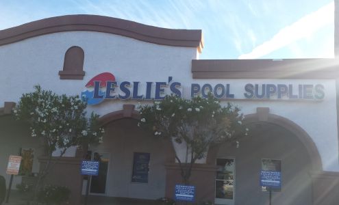 Leslie's