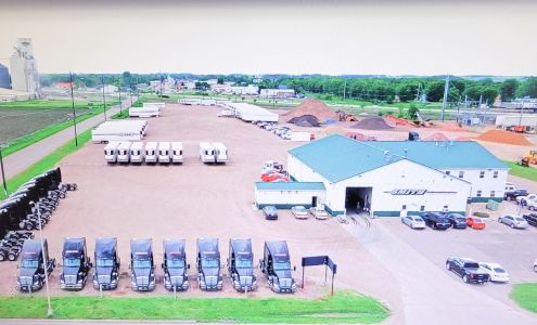 Smith Trucking Inc. 1451 Joosten Rd, Worthington Minnesota 56187