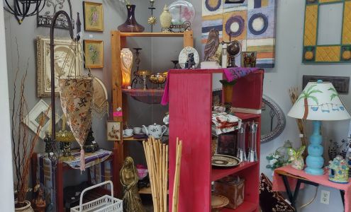 Home Decor Store DBA River-City Pickers