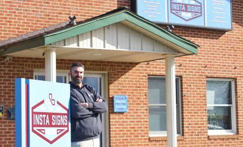 Insta Signs Plus Inc