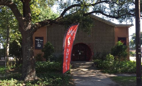 Mo's Art Supply NOLA