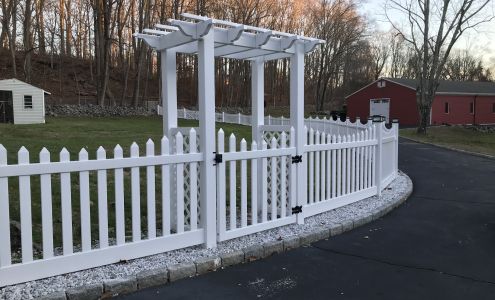 Colonial Fence Company