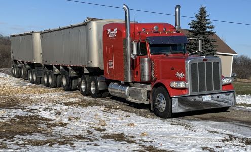 Hitchcock Trucking Inc 2992 Gramer Rd, Webberville Michigan 48892