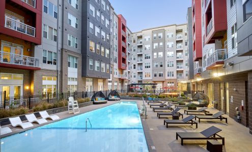 Station on Silver Apartments