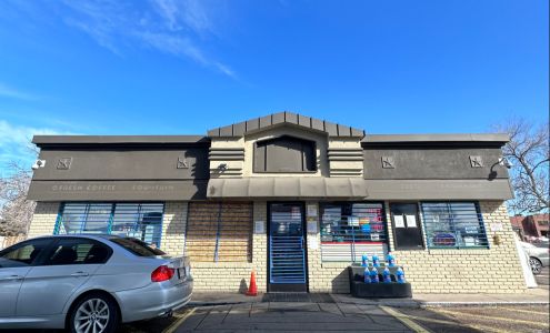 Academy smoke/vape Shop ( inside valero gas station)