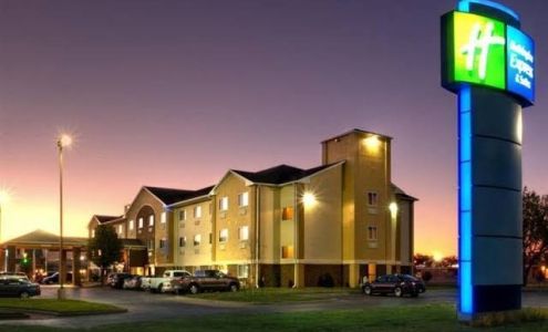 Holiday Inn Express & Suites Canyon, an IHG Hotel