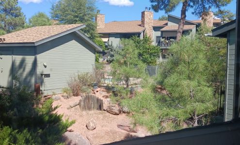 Forest Hills Condominiums