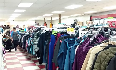 AJ's Liquidation Centre Deer Lake