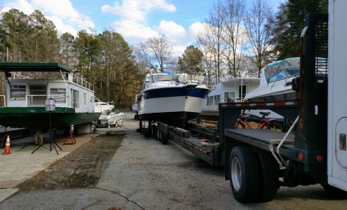 Lee's Logistics Marine Transport