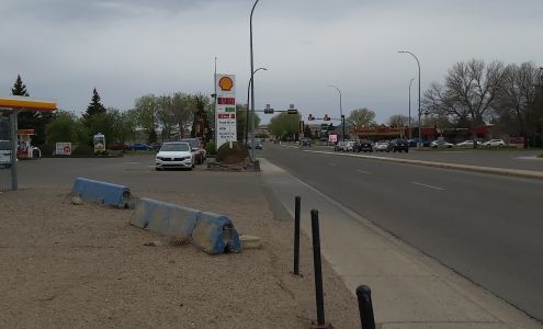 Everest Liquor Discounter Medicine Hat