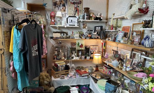 Four Generations Mini Mall