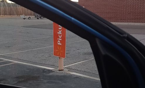 Walmart order pick-up